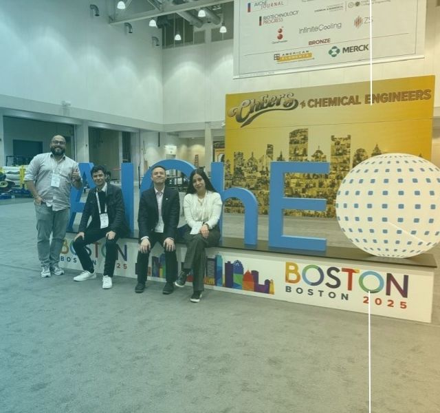 Nanopartículas, péptidos y nuevas terapias: IBIO marca presencia en el AIChE 2025 Nanopartículas, péptidos y nuevas terapias: IBIO marca presencia en el AIChE 2025